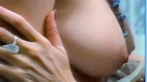 Pic: Catherine Bach in Nicole