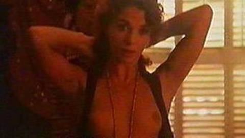 Pic: Victoria Abril in La muchacha de las bragas de oro