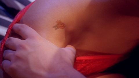 Pic: Pamela Anderson in Snapdragon