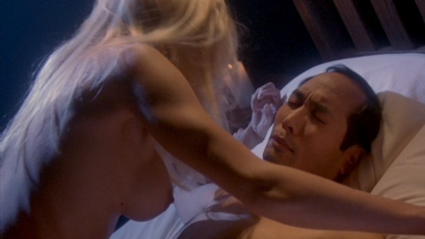 Pic: Pamela Anderson in Snapdragon