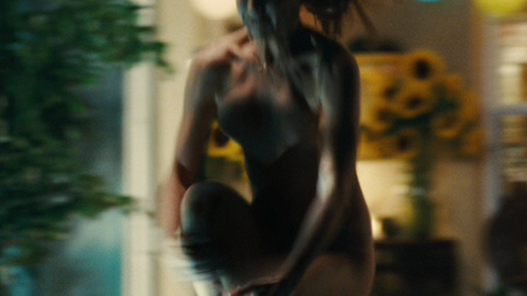 Pic: Jennifer Aniston in Marley & Me