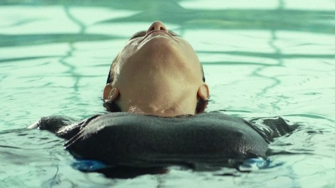 Pic: Jennifer Aniston in Cake