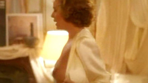 Pic: Laura Antonelli in Tranches de vie