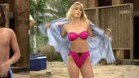 Pic: Christina Applegate in Married... with Children
