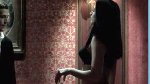 Pic: Asia Argento in Les Morsures de l'aube