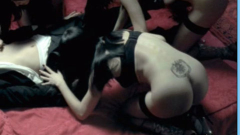 Pic: Asia Argento in Les Morsures de l'aube