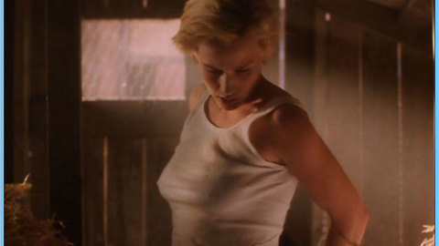 Pic: Patricia Arquette in Tales from the Crypt