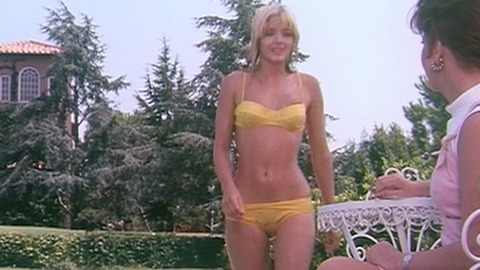 Pic: Ewa Aulin in Death Laid An Egg