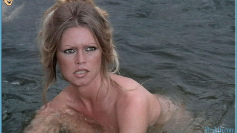 Pic: Brigitte Bardot in Les pétroleuses (1971)