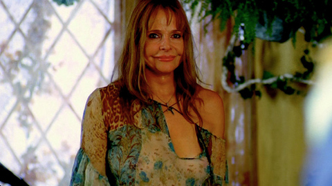 Pic: Priscilla Barnes in American Cowslip