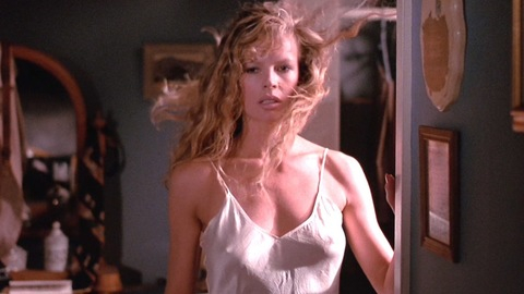Pic: Kim Basinger in My Stepmother Is an Alien
