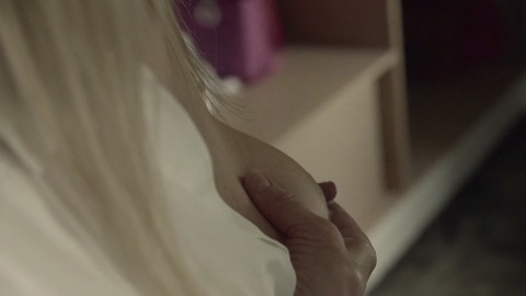 Pic: Kim Basinger in I Am Here (2014)