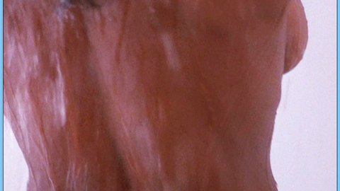 Pic: Angela Bassett in Critters 4