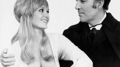 Pic: Stephanie Beacham in Dracula A.D.1972