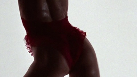 Pic: Jennifer Beals in Flashdance