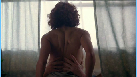 Pic: Jennifer Beals in Out of Line (2001)