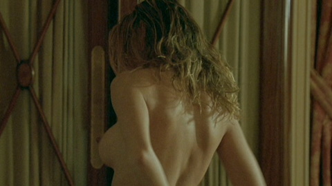 Pic: Emmanuelle B in Nathalie...