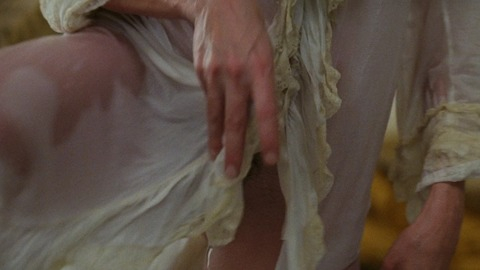 Pic: Annette Bening in Valmont