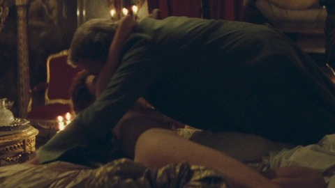 Pic: Annette Bening in Valmont