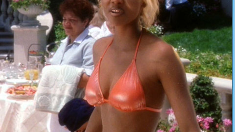Pic: Halle Berry in B*A*P*S