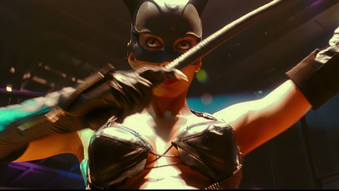 Pic: Halle Berry in Catwoman