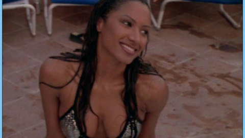 Pic: Traci Bingham in D.R.E.A.M. Team