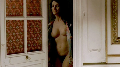 Pic: Juliette Binoche in Disengagement