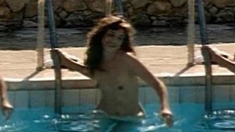 Pic: Jane Birkin in La moutarde me monte au nez