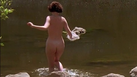 Pic: Lara Flynn Boyle in Threesome