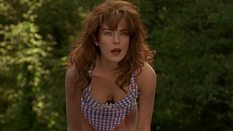 Pic: Lara Flynn Boyle in The Temp