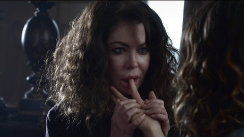 Pic: Lara Flynn Boyle in Hansel & Gretel Get Baked