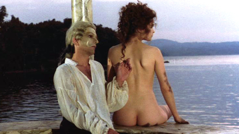 Pic: Helena Bonham Carter in La maschera