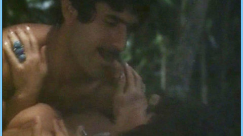 Pic: Joan Collins in L'arbitro