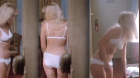 Pic: Barbara Crampton in Kidnapped (1986)