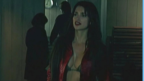 Pic: Penélope Cruz in Don't Tempt Me