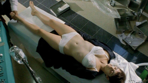 Pic: Penélope Cruz in Don't Move (2004)