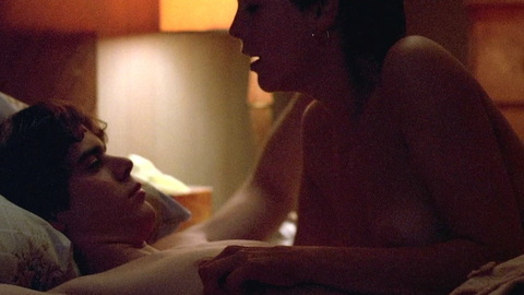 Pic: Jamie Lee Curtis in Grandview, U.S.A.
