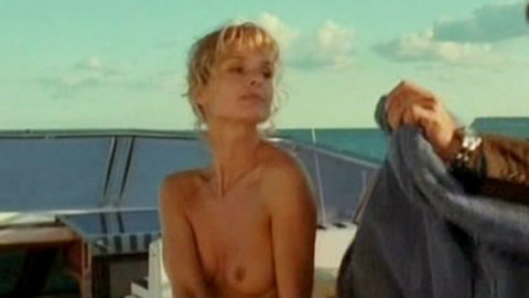 Pic: Maryam d'Abo in San Antonio