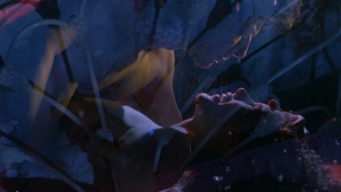 Pic: Geena Davis in Earth Girls Are Easy (1988)