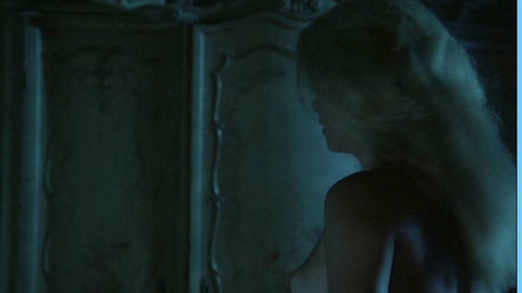 Pic: Catherine Deneuve in Le sauvage