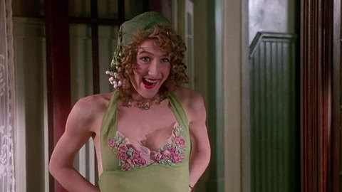 Pic: Laura Dern in Rambling Rose