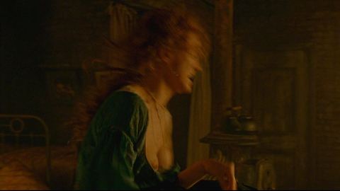Pic: Cameron Diaz in Gangs of New York