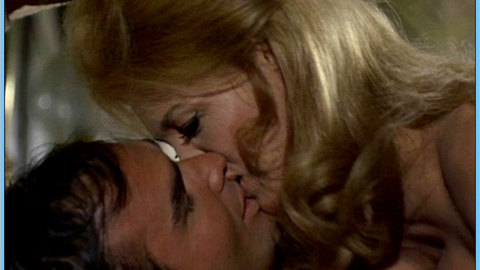 Pic: Angie Dickinson in Sam Whiskey