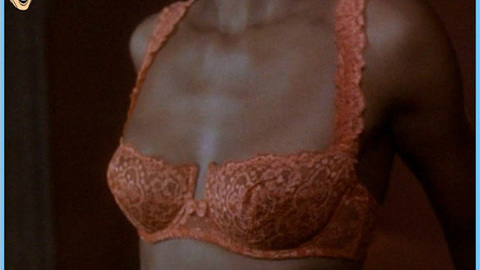 Pic: Victoria Dillard in Out of Sync