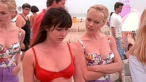 Pic: Shannen Doherty in Beverly Hills, 90210