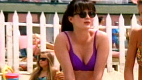 Pic: Shannen Doherty in Beverly Hills, 90210