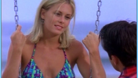 Pic: Nicole Eggert in Baywatch