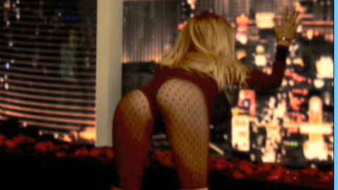 Pic: Carmen Electra in Carmen Electra's Aerobic Striptease (2007)
