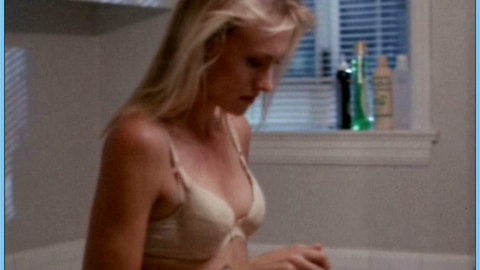 Pic: Darlanne Fluegel in Freeway (1988)