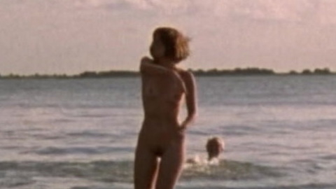 Pic: Bridget Fonda in Camilla